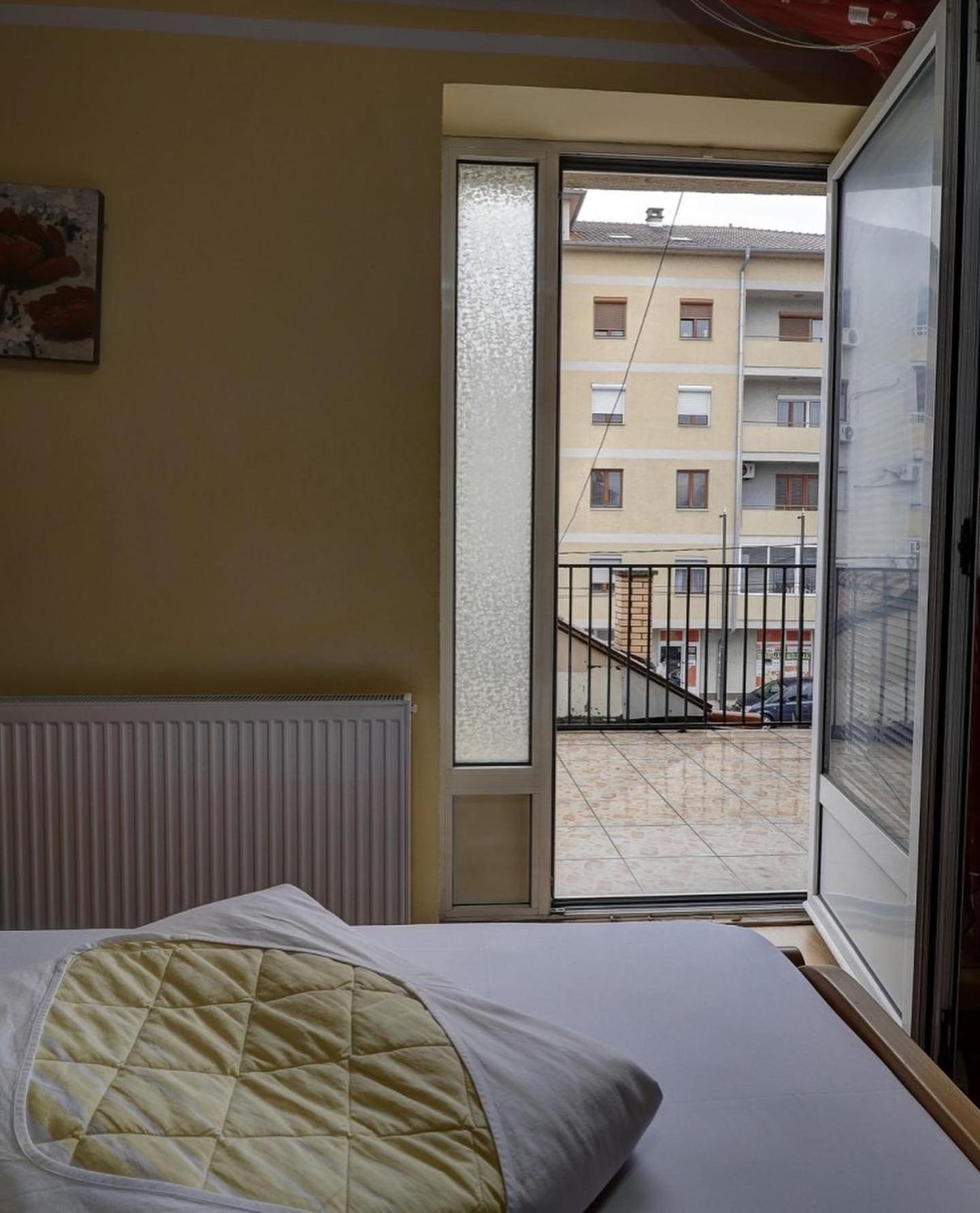 Hotel PERLA LDM Leskovac  Zimmer foto